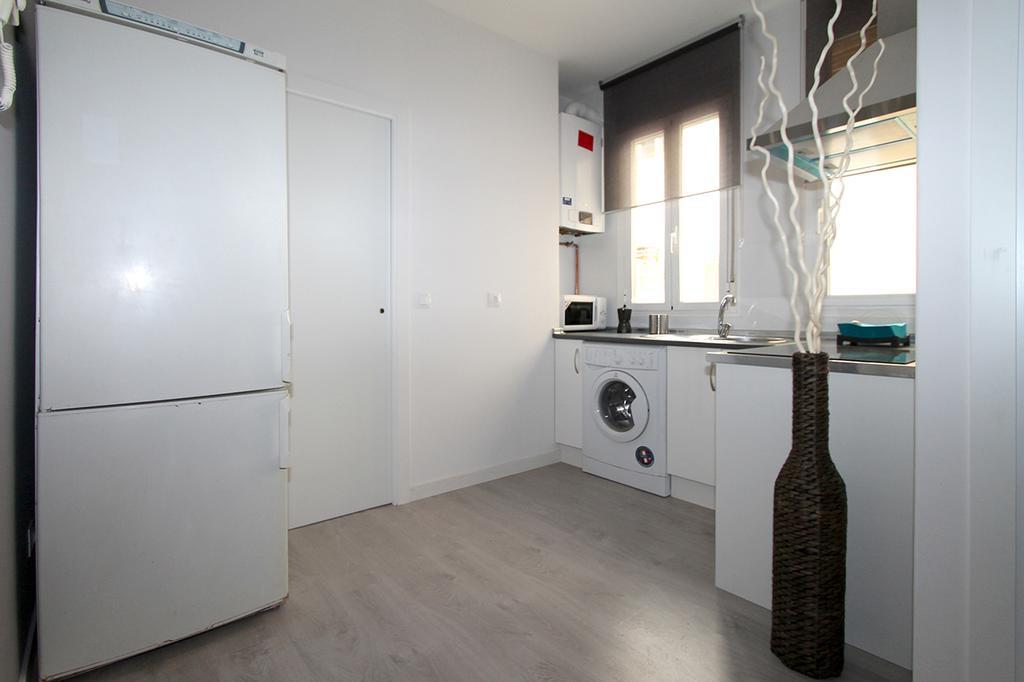 Apartamentos Dali Madrid Zimmer foto